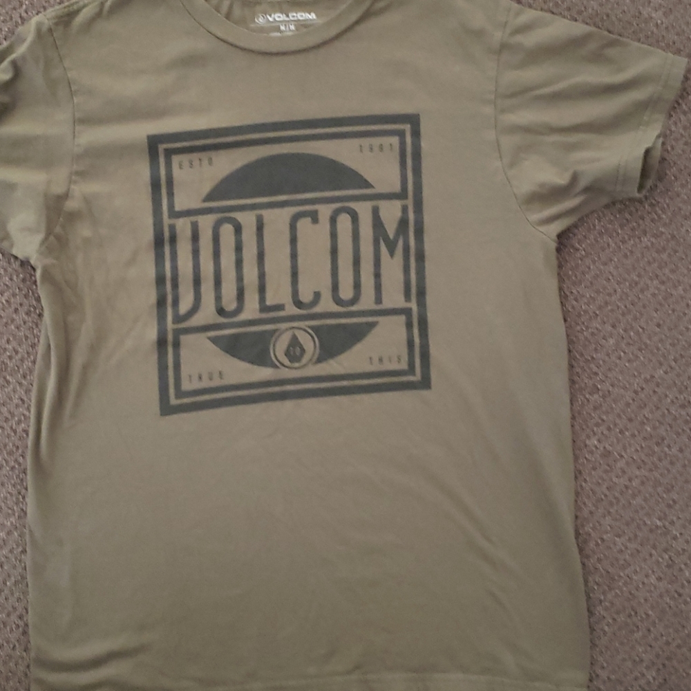 Olive Volcom shirt